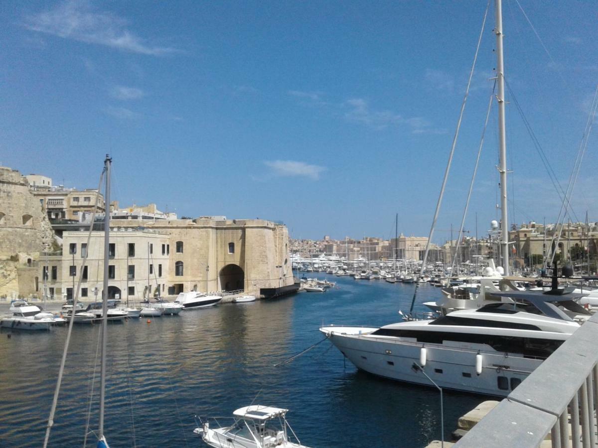 Townhouse Cospicua , Villa Bagian luar foto