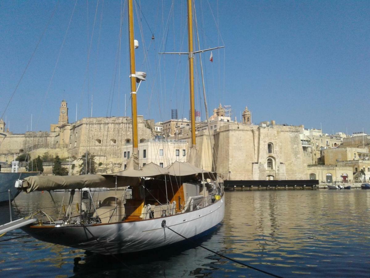 Townhouse Cospicua , Villa Bagian luar foto